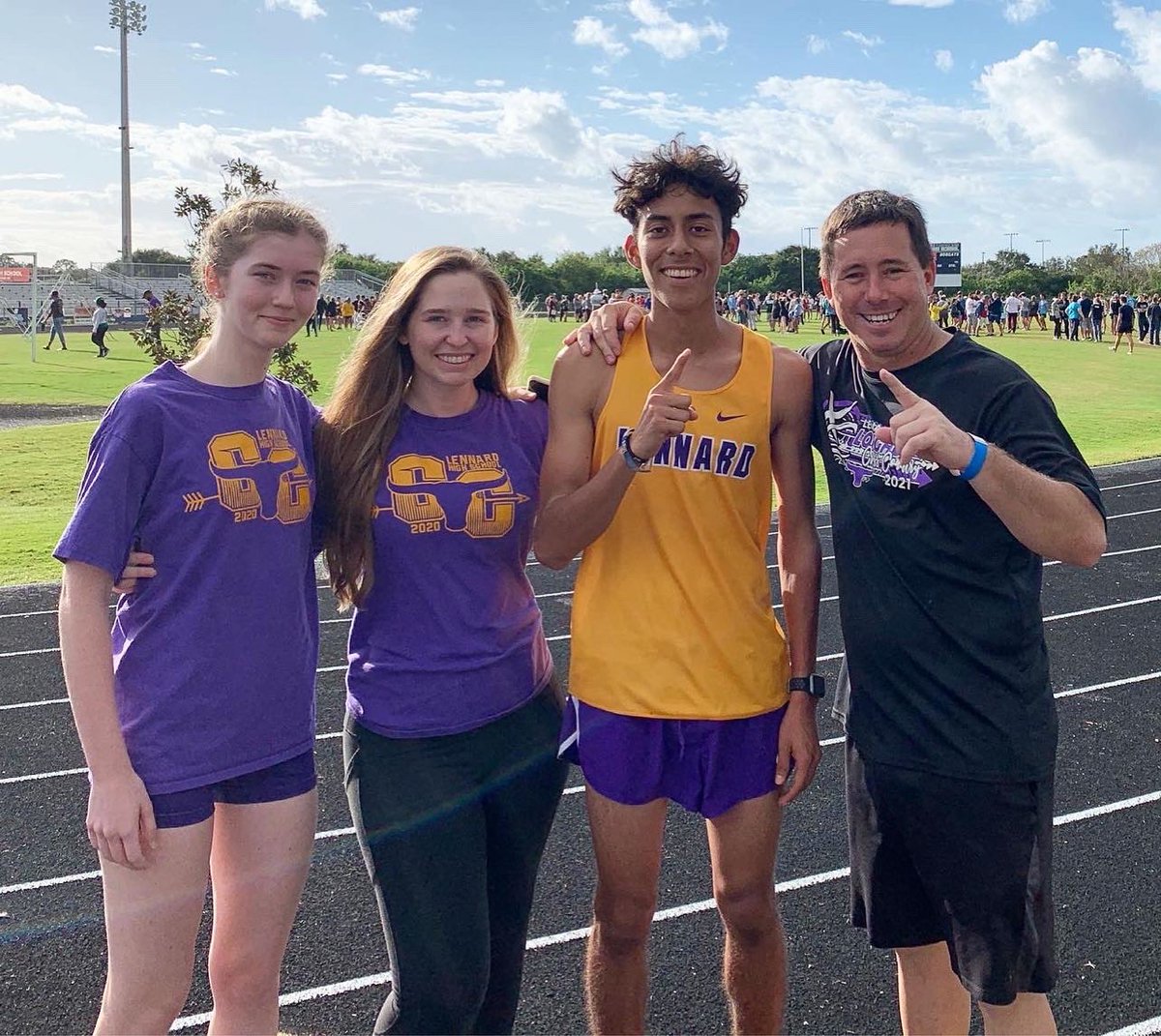 Lennard Cross Country tweet media