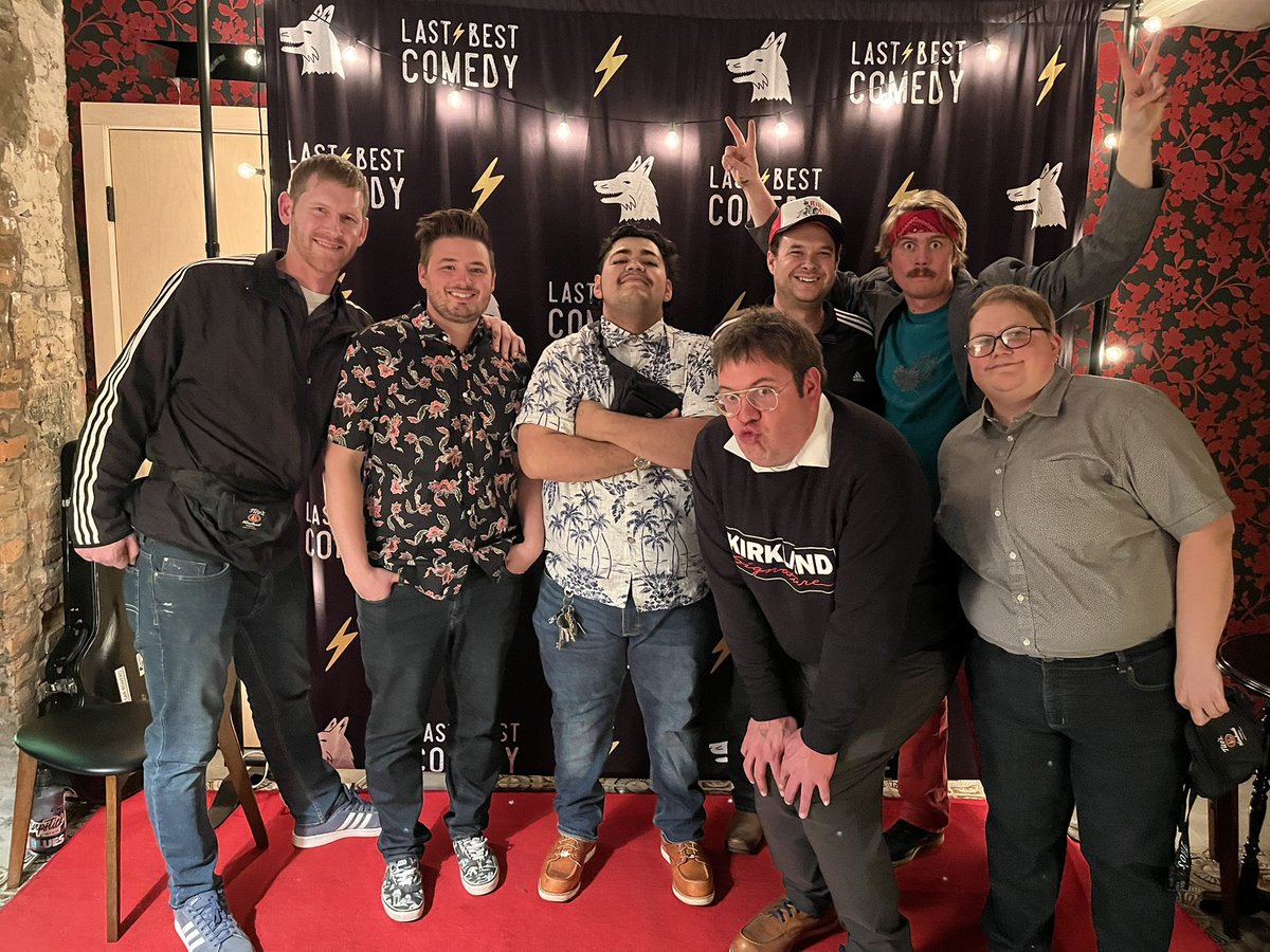 lastbestcomedy's tweet photo. Thank you to all our finalists for putting in a great show last night⚡️We are so lucky to have you all in community. 

Enjoy this fanny packs 🦊 #BFHP https://t.co/IeBswILgjk
