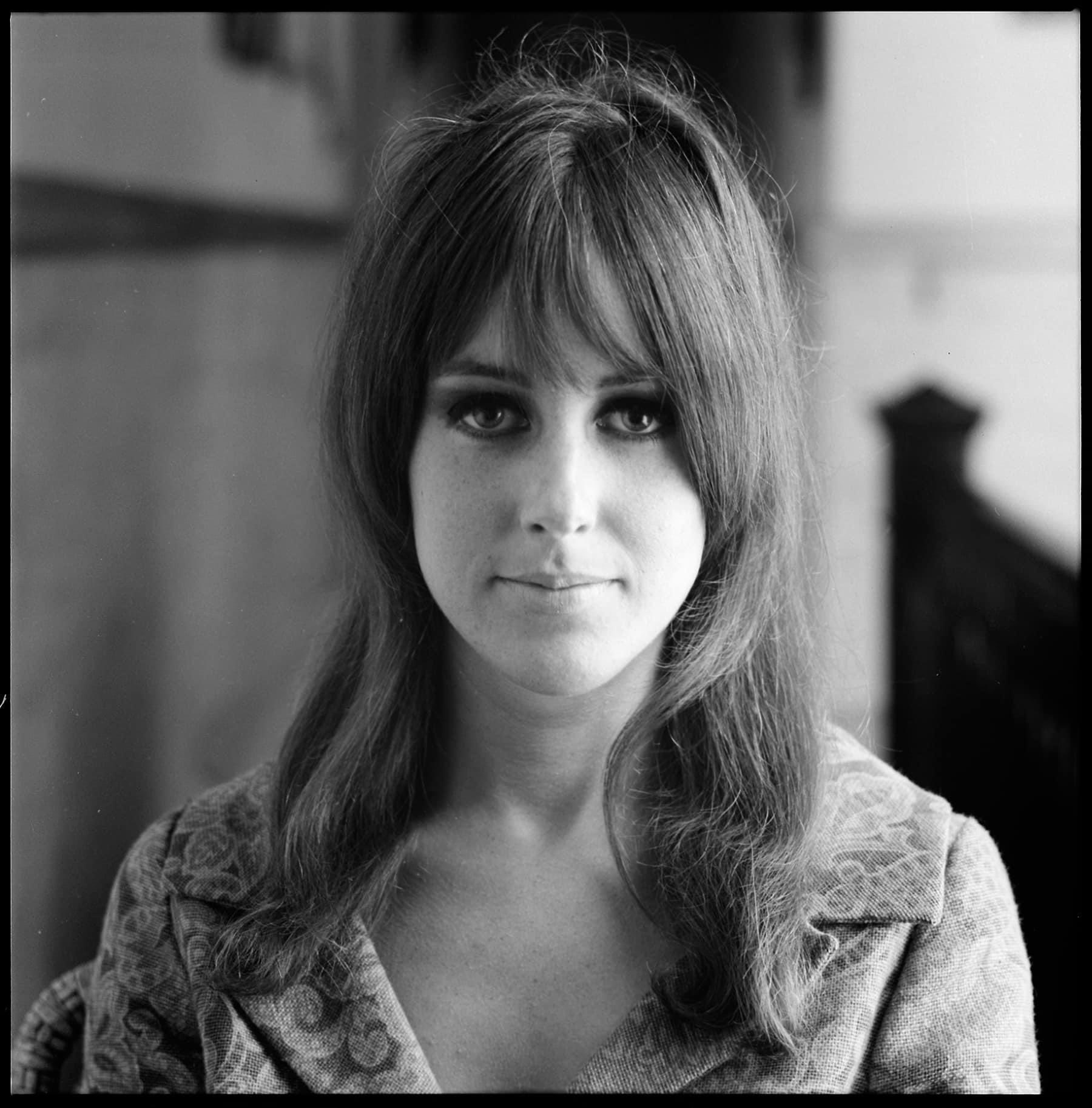 Happy 82nd birthday to the amazing Grace Slick.    Birthday to You  