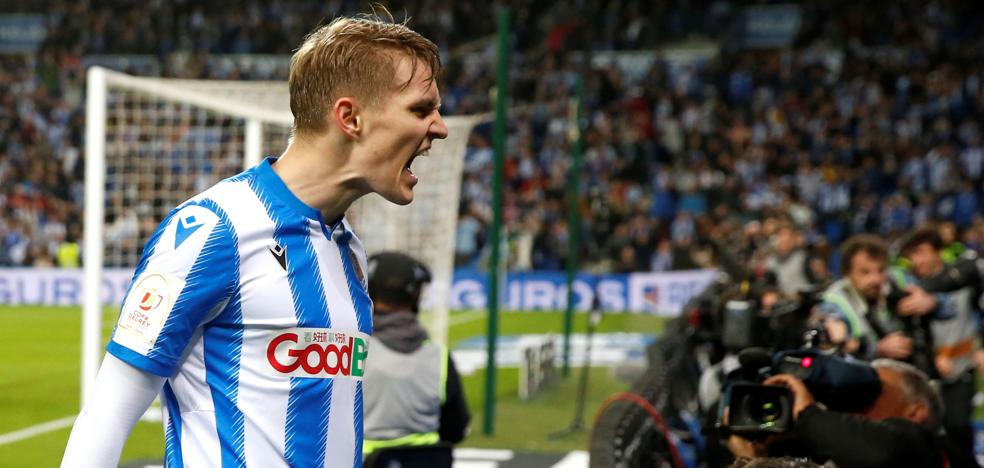 IonAltamira's tweet photo. Martintxø, come back to your home #odeback #odegaard https://t.co/gghJZq8piY