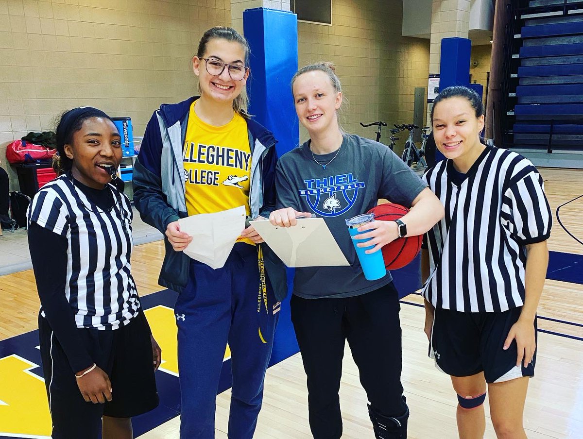AlleghenyWBB's tweet photo. Everyone looked great!!! Shoutout to the senior class for being voted “best dressed.” 👵🏼 (our grannies still have game) https://t.co/tnx3mlSCUI