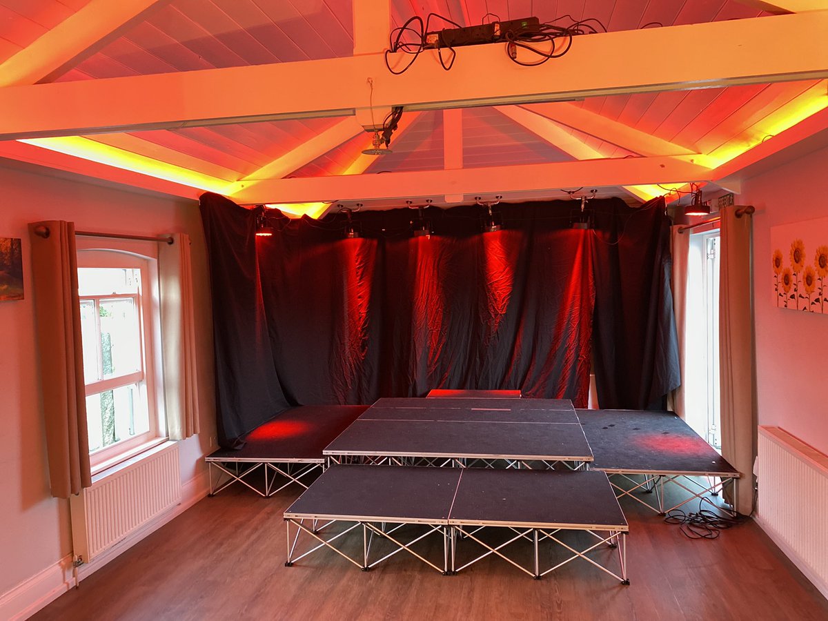 the_vicinn's tweet photo. Feels great to have our stage set back up. It’s been a while. 
All ready for @MotownPirates 
Live on stage this evening #halloween 
@StAustellBrew @TheBIIAB #cornwallmusic https://t.co/fEvKy1lRzV