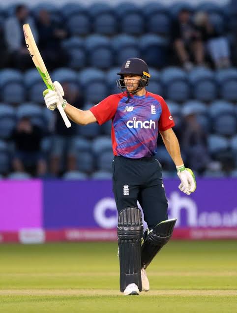 ɪ ᴊᴇʀᴏᴍᴇ ᴀʟᴇɴ tweet media