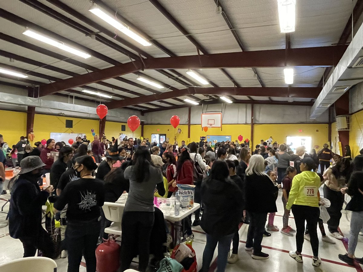 Los Fresnos CISD Family Engagement Office (@lfcisdfamengage) on Twitter photo Amazing Community Outreach! Exciting <a href="/LAFoundation44/">LeoAguilarFoundation</a> morning Event! Building community and Home-School Connections! <a href="/LosFresnosCISD/">Los Fresnos CISD</a> Amazing Community Outreach! Exciting <a href="/LAFoundation44/">LeoAguilarFoundation</a> morning Event! Building community and Home-School Connections! <a href="/LosFresnosCISD/">Los Fresnos CISD</a>