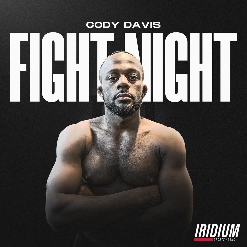 TeamIridiumISA's tweet photo. 🚨 Unbeaten #TeamIridium ace #CodyDavis tries to smash his way to 4-0 at @LightsOutXF 💣 #TheDarkside https://t.co/WIZ3BVYkFa
