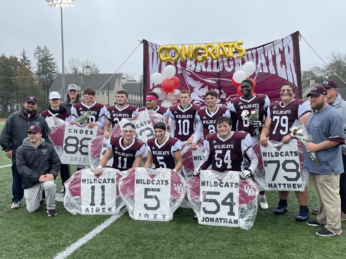 WBMSHSAthletics's tweet photo. Congrats to our WB football Seniors!
Joey LeClerc
Nathan Razza
Will Maider
Aiden Baker
Ben Frechette
Devon Hensley
DJ Amaya
Jon Hogrell 
Jason Moreno
Matt Outerbridge 
Francis Croes https://t.co/QaUKc6KJ0A