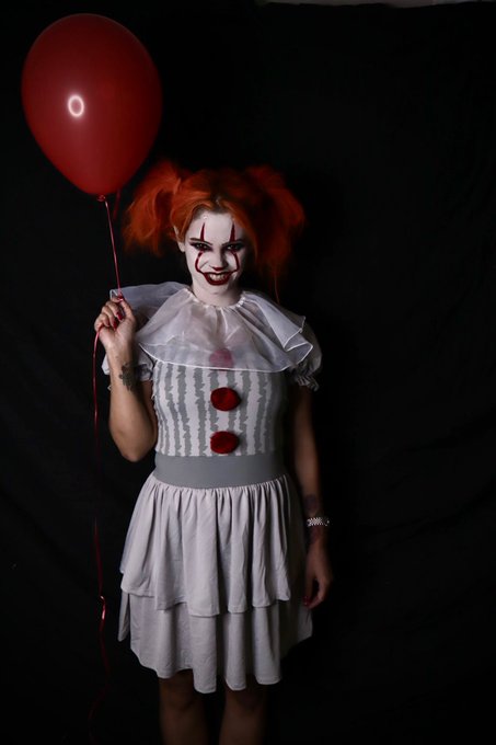 Watch CarmenLuvana's leaked NSFW photo on TwXstars