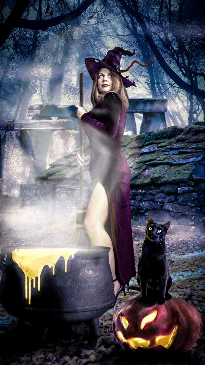 GJMaceart's tweet photo. Happy Halloween Guys and Ghouls. With a little help from @HelenaMace 

#halloween2021 #Halloween #Photoshop #photomanipulation #spooky https://t.co/zttdgqZLSI