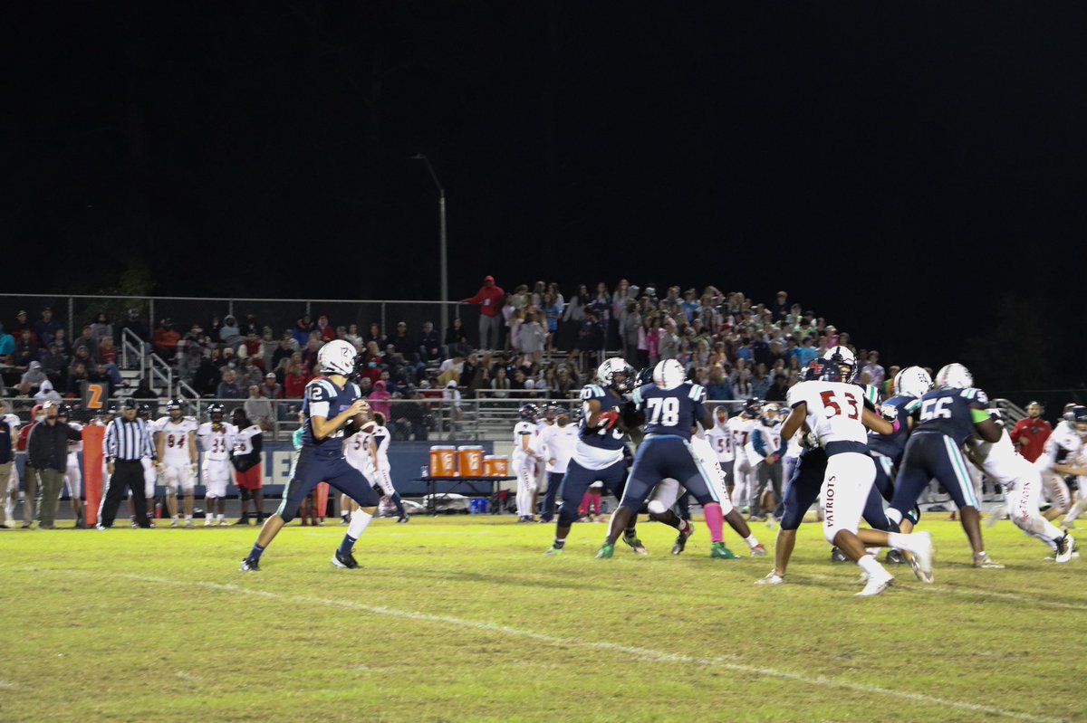 SER_T_F's tweet photo. 2021 Season🏈

V

🥁Apex Friendship 

@ 

🐊@G_L_FOOTBALL 

🗓10/29/21

📸 Daivik Nambiar 

https://t.co/X0qLJogfUU https://t.co/CEBW4q6myx