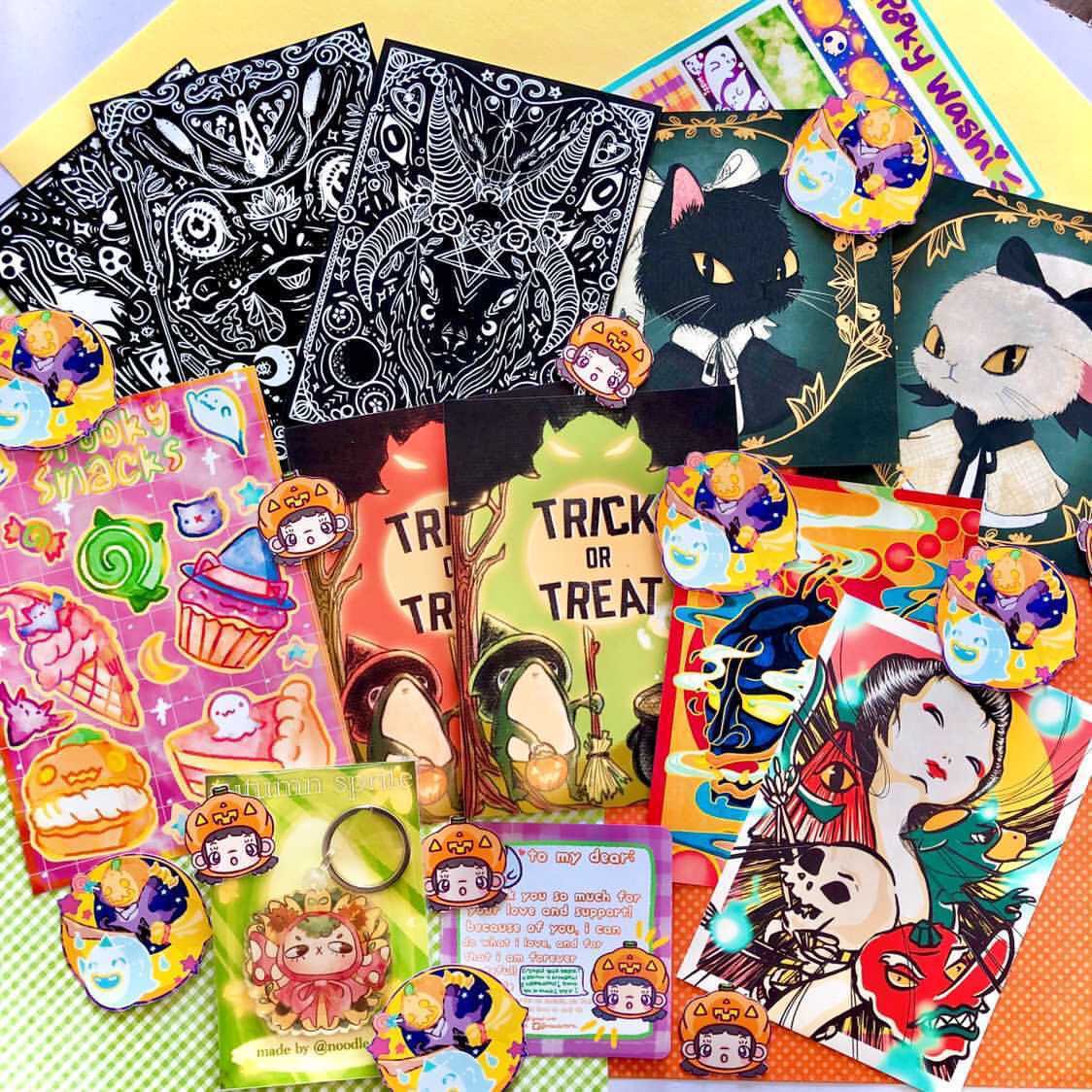 peachyxnoodle's tweet photo. ONE MORE SLEEP UNTIL HALLOWEEN! Use SPOOKY15 For 15% off my shop until Nov 1! Some of these will be gone once I drop my winter shop update! SO DIS IS UR LAST CHANCE TO GET THEEESE! 😭😭😭🎃👻 https://t.co/kIPyB3qNDV