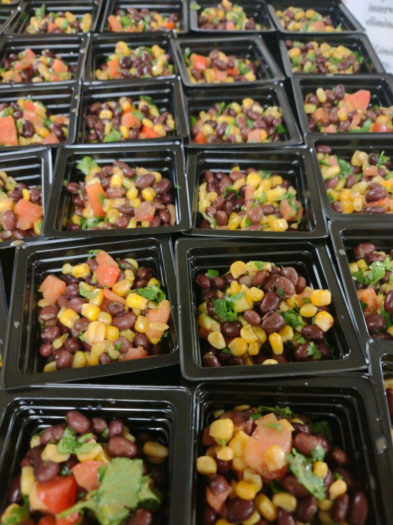 fueledbyaisd's tweet photo. During the month of October, we participated in @TexasDeptofAg Farm to School Challenge. We wanted to let some of our @AngletonISD students try something new - so we made Corn & Black Bean Salad made from locally grown tomatoes and cilantro. #TexasFarmFresh #FarmtoSchoolChallenge https://t.co/QmuAgIKIXL