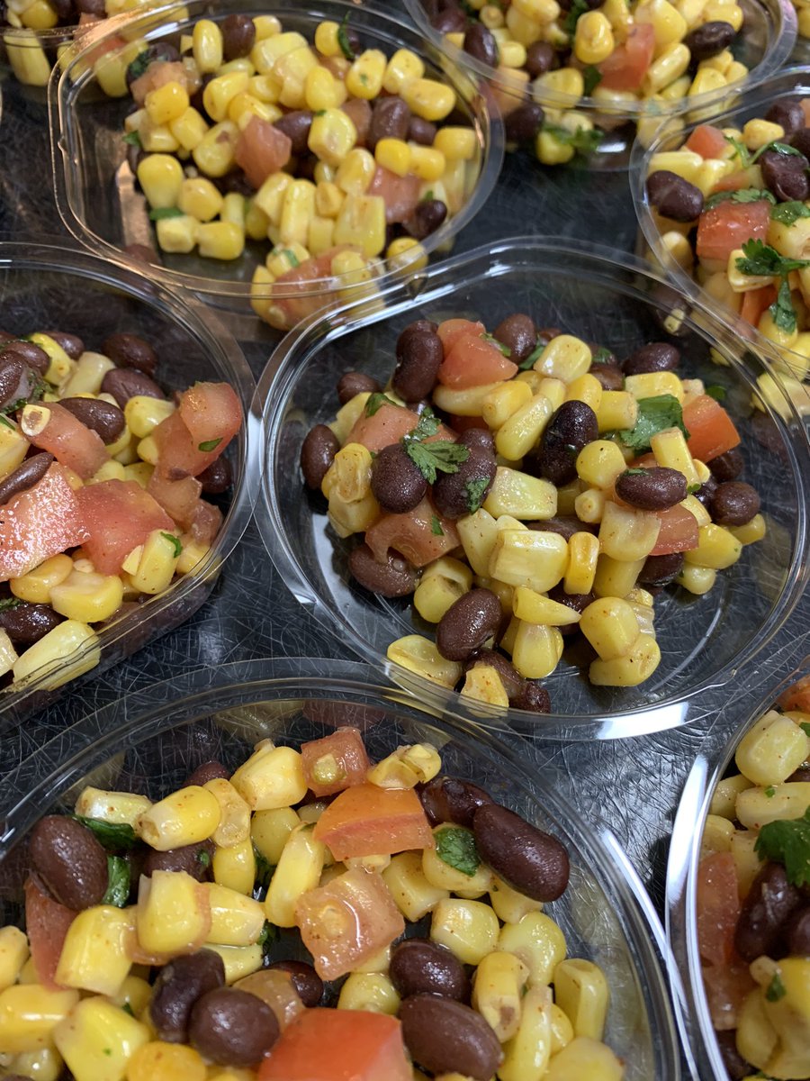 fueledbyaisd's tweet photo. During the month of October, we participated in @TexasDeptofAg Farm to School Challenge. We wanted to let some of our @AngletonISD students try something new - so we made Corn & Black Bean Salad made from locally grown tomatoes and cilantro. #TexasFarmFresh #FarmtoSchoolChallenge https://t.co/QmuAgIKIXL