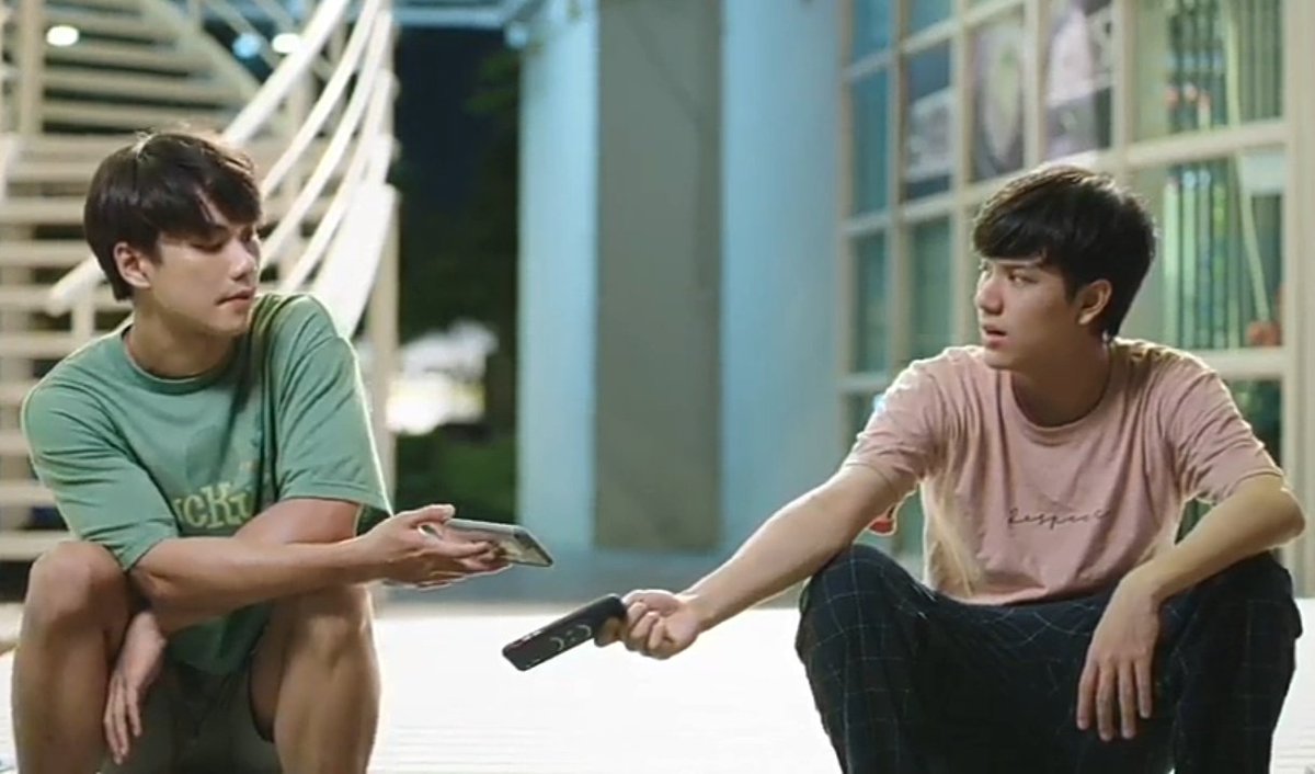 заклятый друг 2021. заклятые друзья 2021 таиланд. дорама заклятые друзья 2021bad buddy. заклятый друг 2021. заклятые друзья вай и корн.