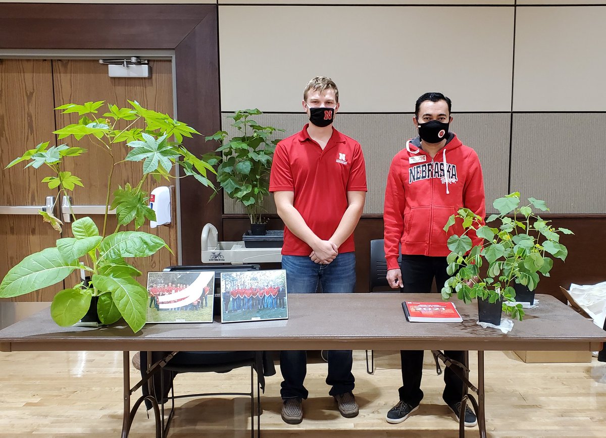 JhalaRachana's tweet image. Happening now! East Campus Tailgates hosted by @unlagrohort
at East Union!
@AmitUNL
@UNL_IANR