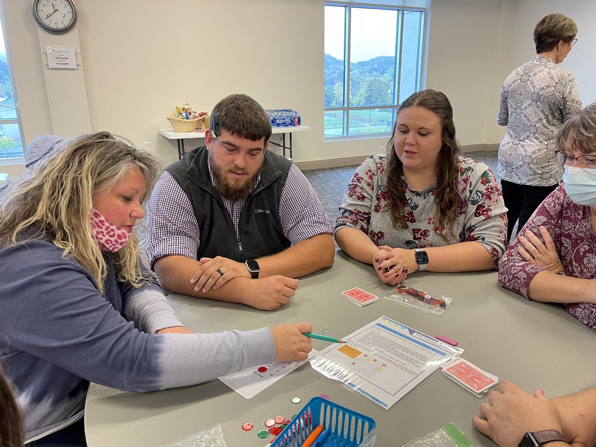 StidhamPam's tweet photo. Teachers from Kingsport City Schools with Jennifer Bay-Williams learning how to help students to be fluent with math facts. What a way to spend a Saturday!#morethanmemorization #Gamesarefun #KCS https://t.co/e3r01TugaU