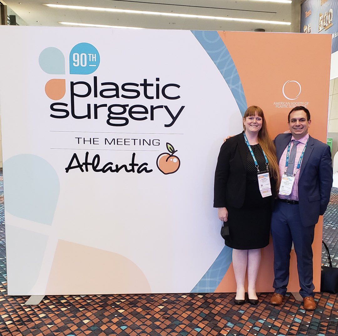 LaheyPlastics's tweet image. Great weekend for our chief residents at the ASPS Meeting!  #pstm #asps #plasticsurgery @adneusner @ASPS_News