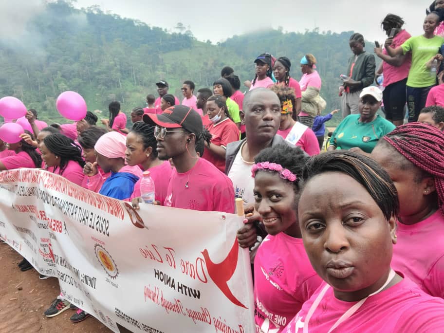Sentinellecanc1's tweet photo. Today at Vitae, a great sports march, advice and breast cancer screening is done.
       Wilissane Foundation and the Sentinel Cancer Association for a better health and prevent cancers in Cameroon.
       Together is possible.
@Wilissane_fondation
@stopcancerfund
#StopCancer https://t.co/A1fnU1MJRl