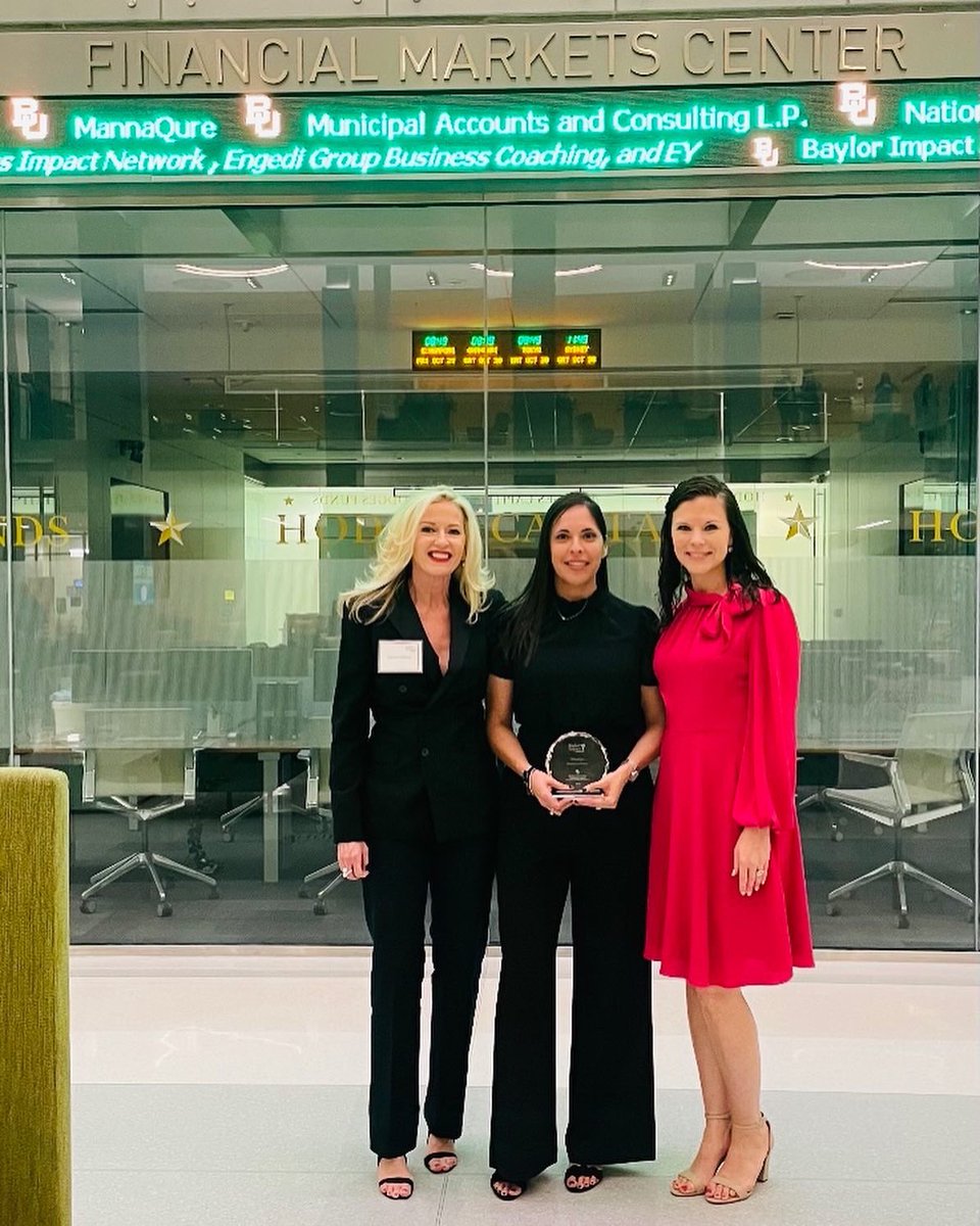 JenniferMaya7's tweet photo. @MannaQure 2021 @Baylor Impact Diversity Award Winner! #dysphagia #dysarthria https://t.co/K53Sn5k2hK