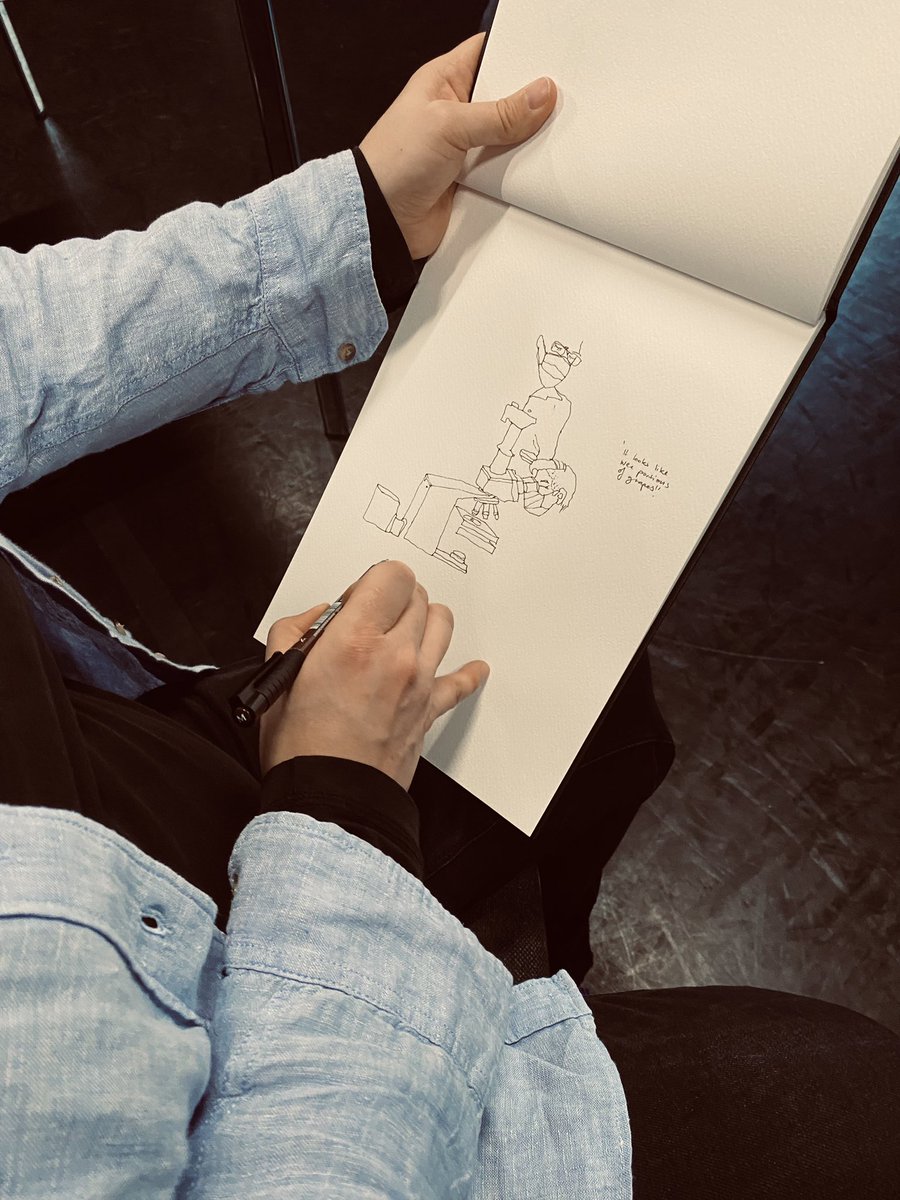 _ASCUS's tweet photo. Great to be with @WTcell today at #ASCUSLab bringing a group people together to chat about DNA, look down the microscope at the model organisms used in fertility research and do some ‘real’ lab science. Thanks to artist @emilyfongstudio for her creative capturing of the day https://t.co/ZUaEYxoxFD