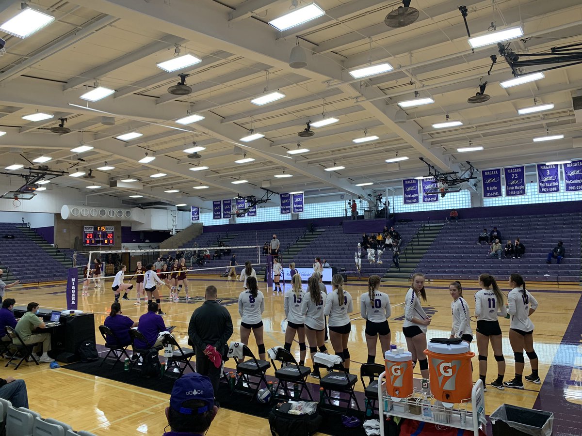 butlerstephenj's tweet photo. Busy weekend on the Ridge! 

Good Luck @NiagaraMSOC @NiagaraVB @NiagaraSwimDive!

And run fast to our @NiagaraXCTF running in the @MAACSports Championship today. https://t.co/A0wrkNhOZC