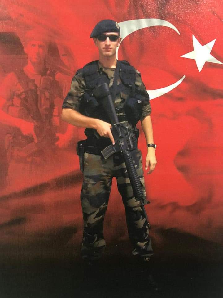 TurkPolisiTC's tweet photo. Hakkari şehitlerimizi rahmetle anıyoruz. Ruhları şad olsun. (19 Ekim 2012)

🇹🇷 Şehit Emniyet Amiri Yalçın Dizdaroğlu
🇹🇷 Şehit Polis Memuru Okan Koç
🇹🇷 Şehit Polis Memuru Ertuğrul Polat https://t.co/tbfAUriQR5