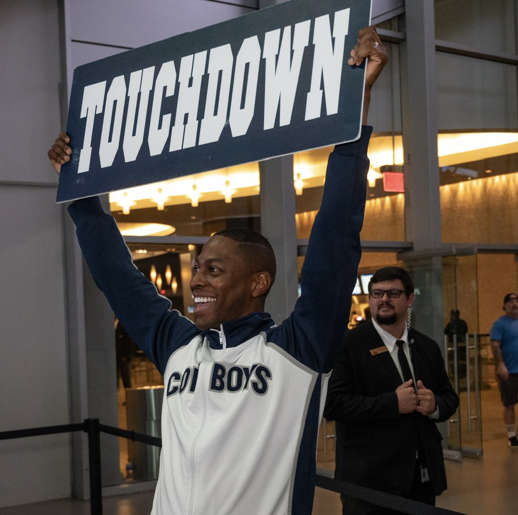 DCRB_Anthony's tweet photo. All I can think about is CEEDEE LAMB’S Amazing Touchdown catch to clinch the win in OT!! 

Happy Victory Monday Cowboys Nation!!!

#ceedeelamb #dallascowboys #dakprescott #WeDemBoy #cowboys #CowboysNation #VictoryMonday #cowboysnation #americasteam #wedemboyz #americashiphopteam https://t.co/rZGfUzfsJO