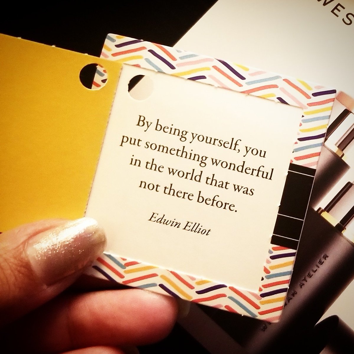 HealerBee's tweet photo. #BeTrueBeYou #BeYounique #BeUniquelyYou #YouAreAwesome #MondayMotivationalQuote https://t.co/jSpbB0LXdL