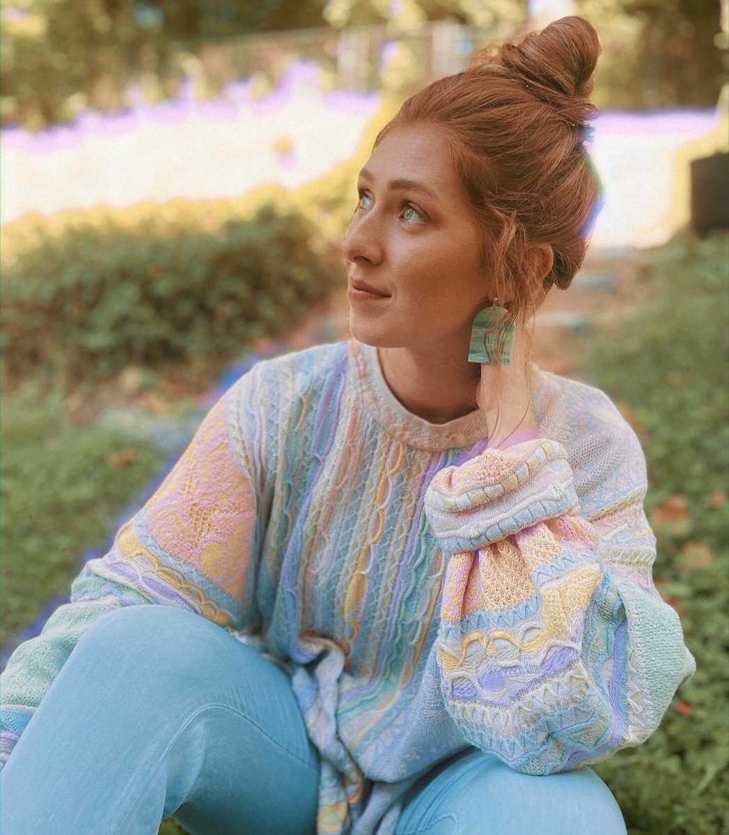 katiecruser's tweet photo. I cannot believe y’all slept on these stain glass earrings @claudiagraceh made🥵 my new fav pair! https://t.co/xRNLQfjfRO