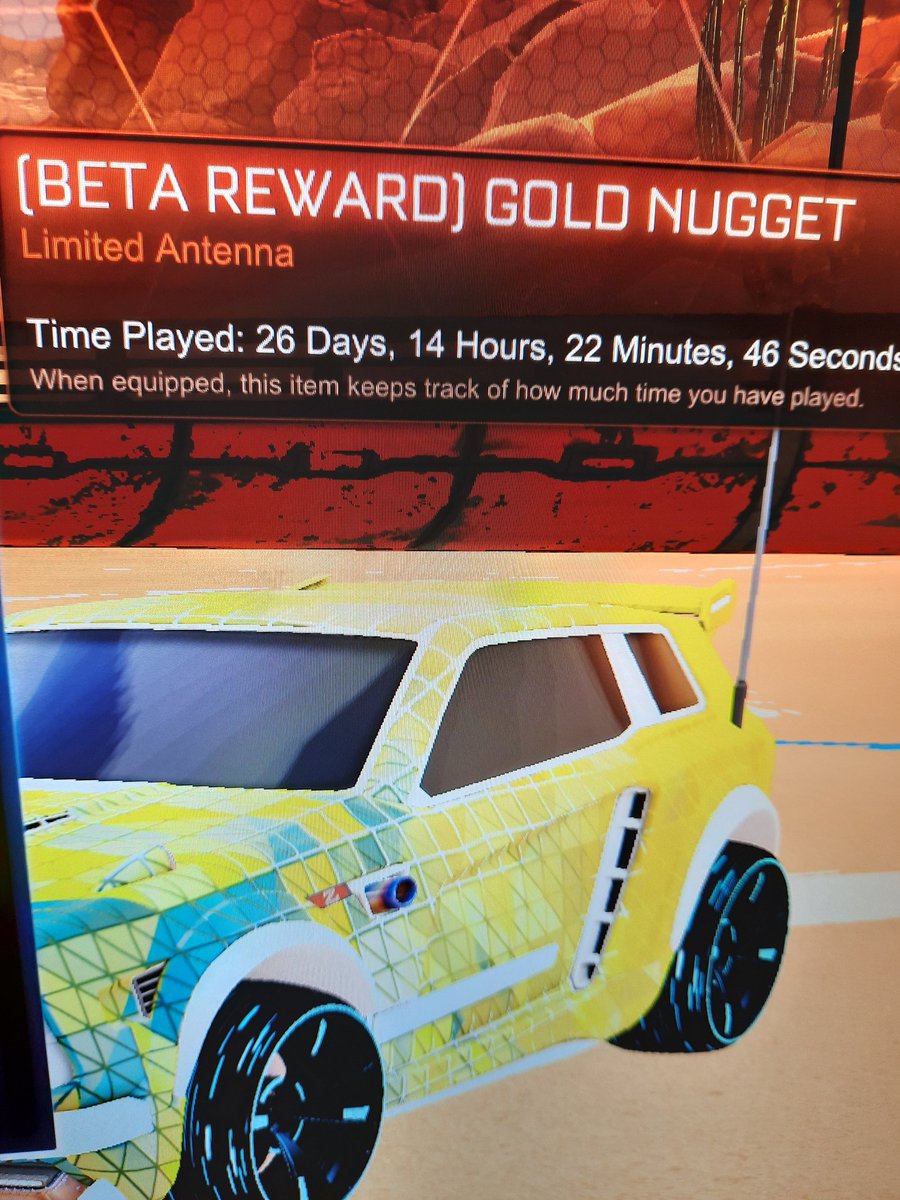 OG_WillyCold's tweet photo. It's the only item I've constantly used since I started playing RL. Maybe switched it from time to time but not very often. #Betaplayer #earned https://t.co/HdJv78wMJ3