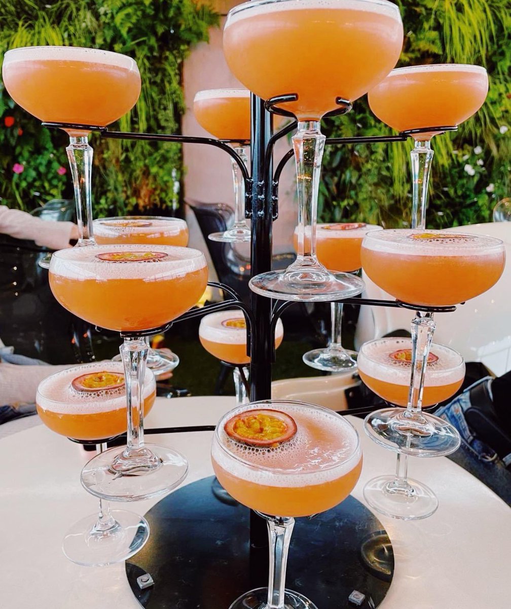 Counting down the days till the weekend….. 🥂.
.
.
.
#cocktails #drinksdrinksdrinks #rooftop #rooftopgardensnorwich #norwich #norwichbar #rooftopbar