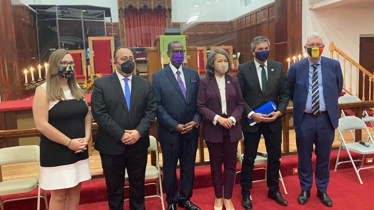 EUintheUS's tweet photo. Our final #Delaware stop, and an important one: @BethelAmeWilm for a discussion on America, Europe, and the March for Equality and #HumanRights with @EUAmbUS, 🇧🇪 @BEAmbUSA, 🇲🇹 @azzopardi_keith, Rev. Dr. Silvester Beaman, @RepLBR &amp; @SarahEMcBride. Watch: https://t.co/O1P4bk2WFB https://t.co/po1eGvGSFy