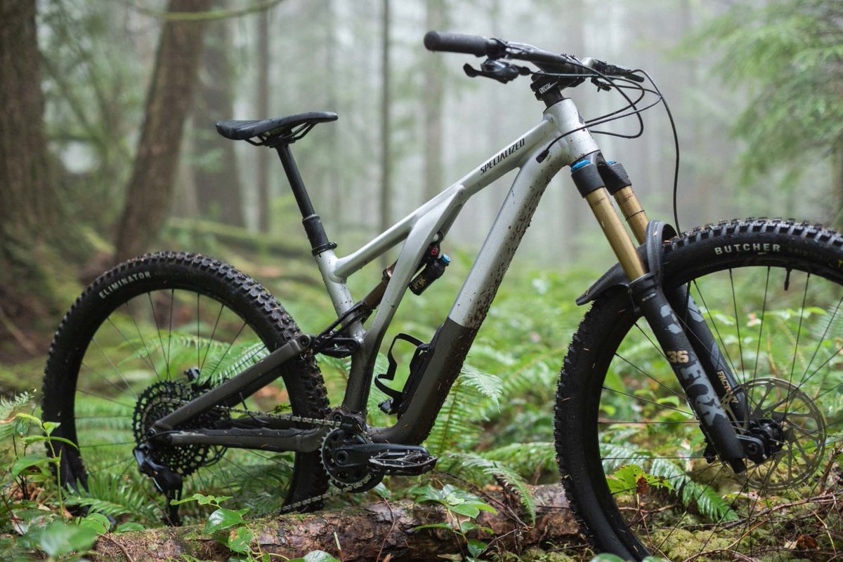 redrockbicycle's tweet photo. 🚨It's Here🚨 The Stumpjumper EVO Aluminum is your ticket to riding in the Golden Age. Enjoy! https://t.co/1Rm1Uj0yrL https://t.co/m6Z1l9gtNT