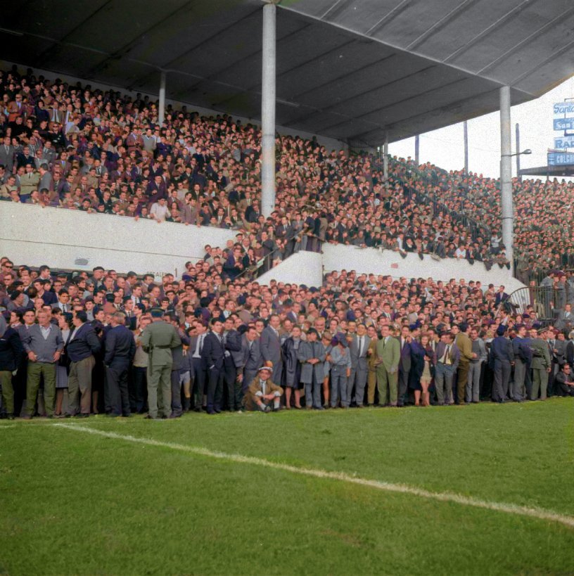 nostalgiafutbo4's tweet photo. Atocha , Real Sociedad. 
Años 60. https://t.co/2E0k244hLX