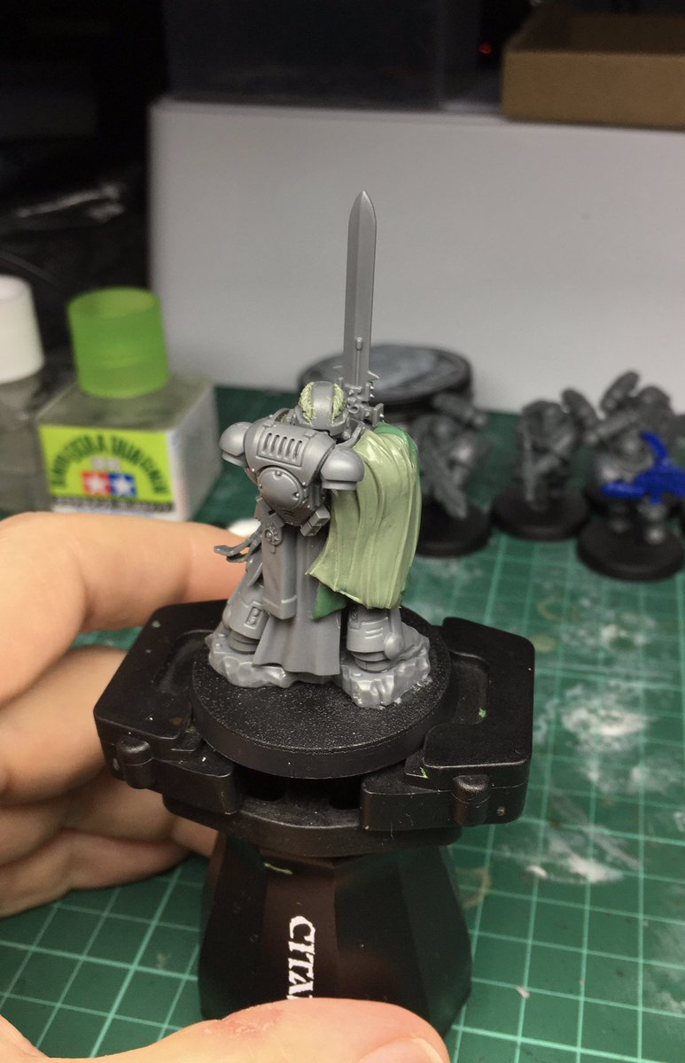 My WIP for an Emperors Champion conversion… still needs more gubbins #warhammer #warhammer40k #blacktemplars #warhammercommunity #gamesworkshop