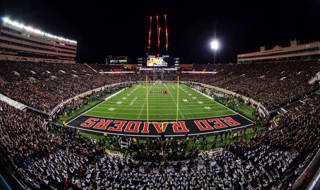 JhalynShuler's tweet photo. blessed to receive an offer from Texas Tech University⚫️🔴 #WreckEm https://t.co/U4DIlB8ZbI