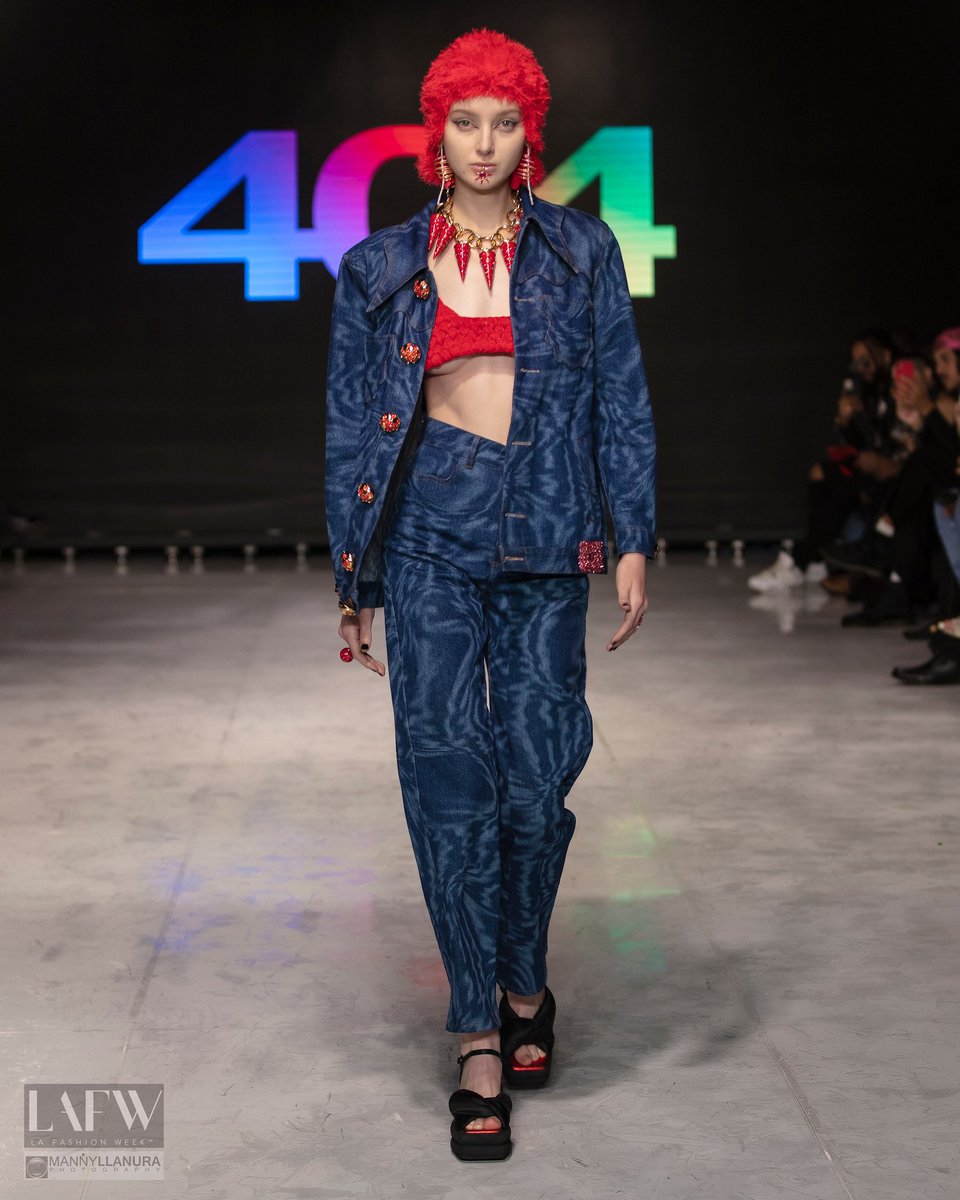 LAFW's tweet photo. @404studioes x #LAFWss22 🥵🥵 https://t.co/vaPVsScYsF