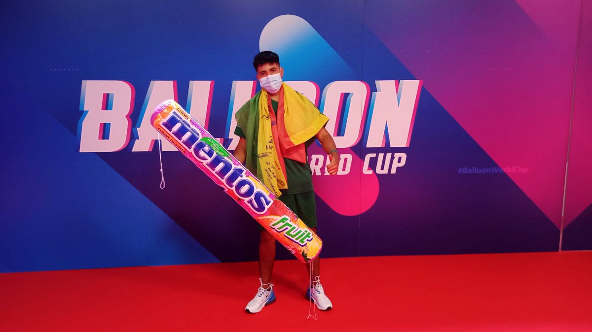 Mentos_Esp's tweet photo. ¿Sabrías identificar a qué país representó este crack? Pon la bandera 👇
#BalloonWorldCup https://t.co/ImURLR28yZ