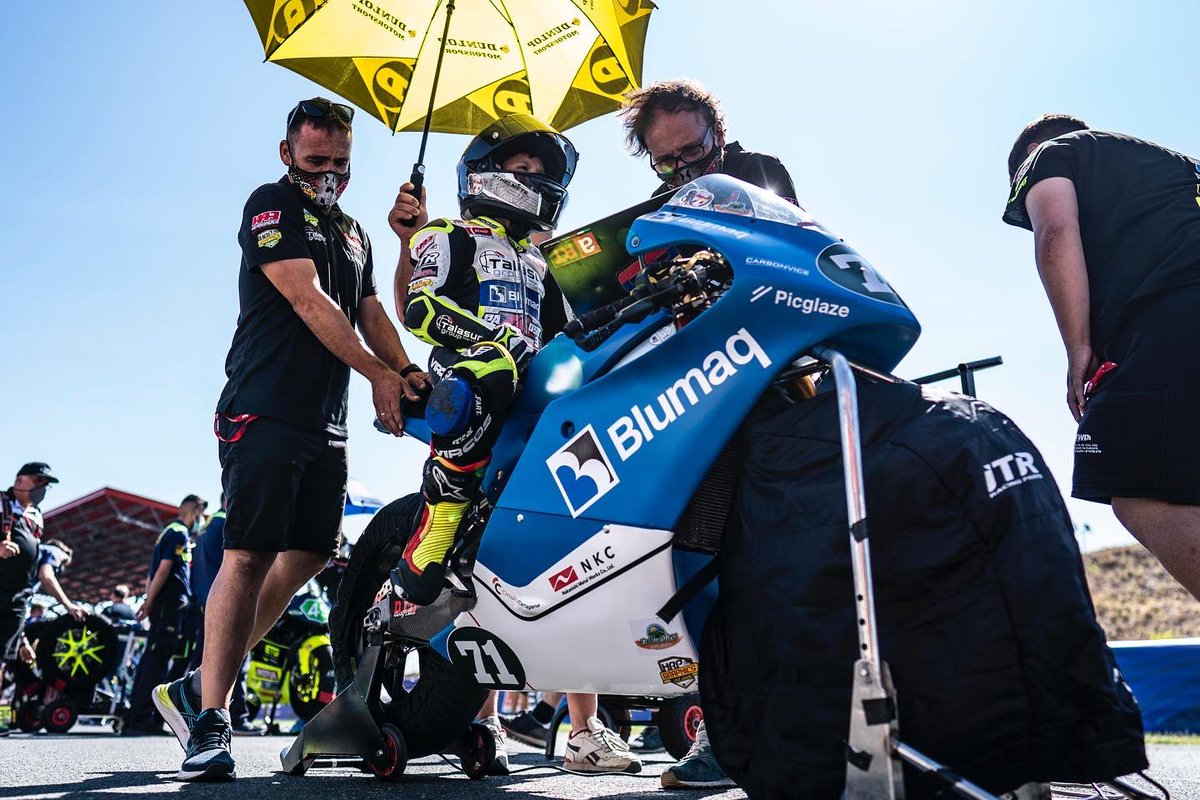 H43Team's tweet photo. Ponemos rumbo al @circuitvalencia ‼️

Entramos en semana de carreras con la penúltima ronda del ESBK, en un lugar en el que hemos conseguido buenos resultados en años anteriores. Estamos listos y vamos a pelear en cada sesión por ser los mejores 🤘🏼 https://t.co/dBHIZBdATA