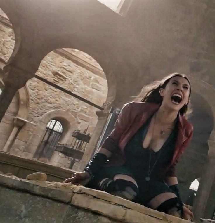 Lee43539379's tweet photo. Wanda and strange stans let's break in to marvel studios and force them to release mutiverse of madness #marvel #wandavision #wandamaximoff #wandasupremacy @wandavision #elizabetholsen #mutiverseofmaddness https://t.co/LoOnWy6uXc