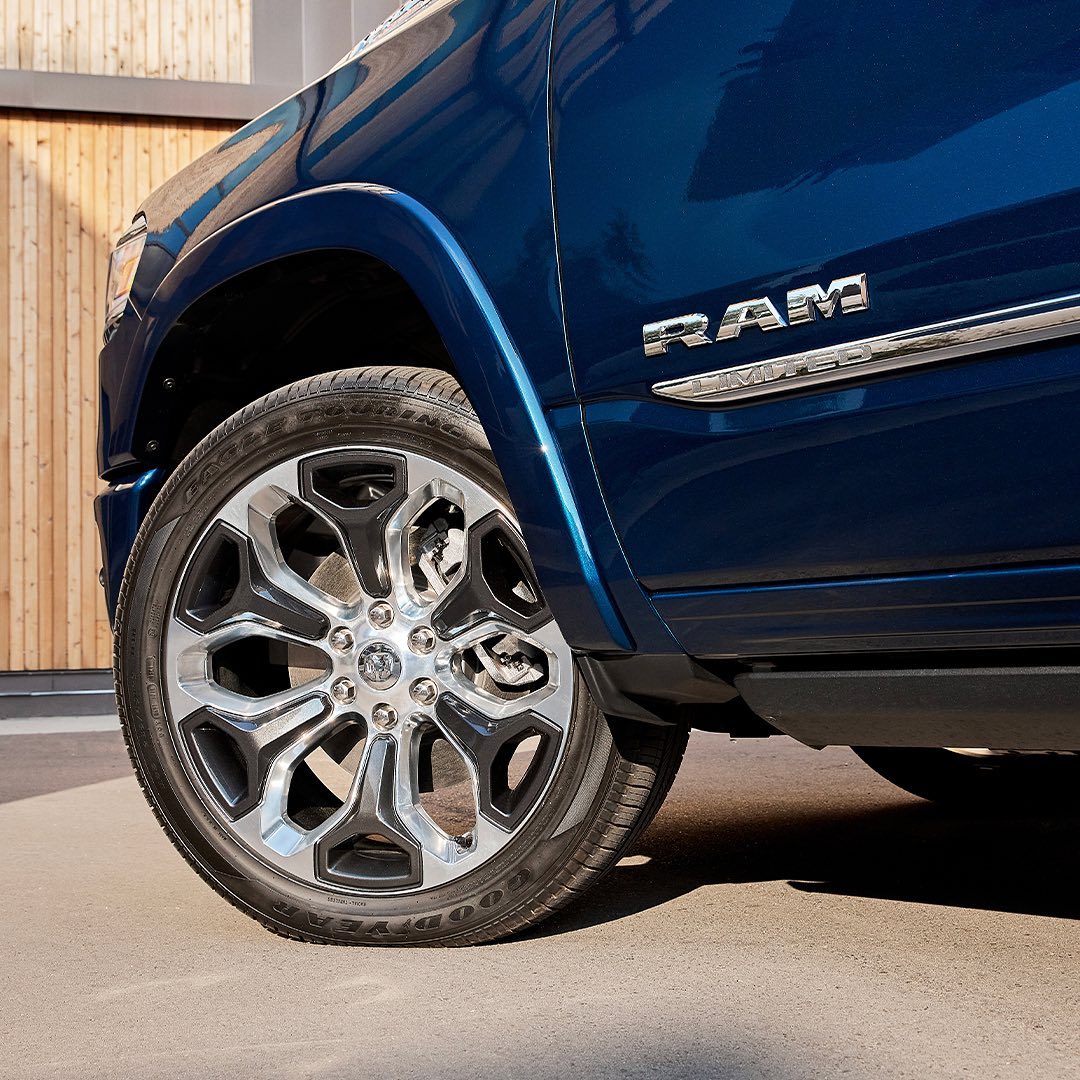 Ramsey_CJDR's tweet photo. This is what a decade's worth of detail looks like.
#RamLimited #RamTrucks #Ram1500 #SpecialEdition #trucks #trucksofinstagram https://t.co/mggFCorHoc