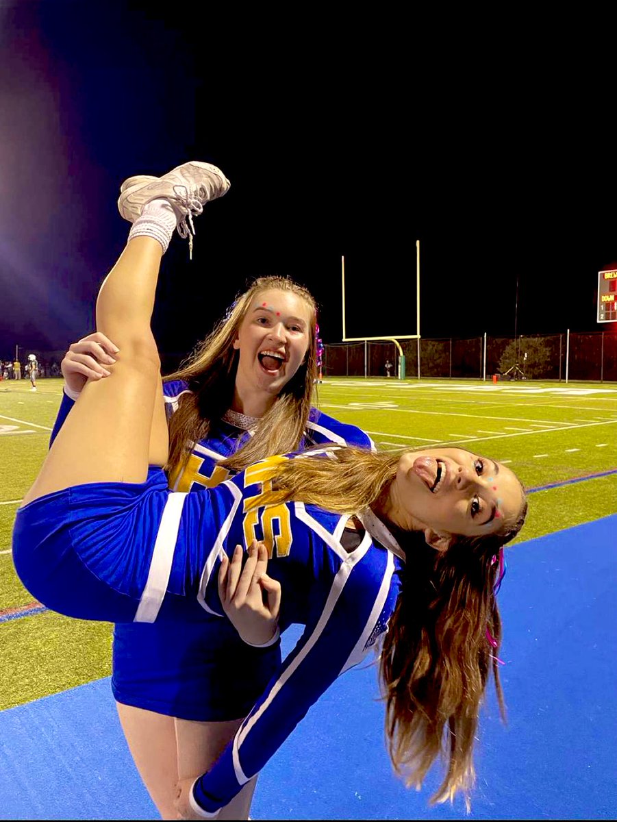 MahopacCheer's tweet photo. Senior night is THIS FRIDAY! So this week we will honor our 2 AMAZING senior captains with our senior spotlights! Stay tuned to see our two seniors: Allison &amp; Jenna!!#MVC #GoPac 💙💛 @Mahopac_AD https://t.co/MgFjGoDd9Z