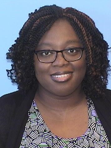 DardenMBA's tweet photo. Today’s #MBAoftheWeek is Nwanneoma (Neena) Ngonadi (Class of 2022). Ngonadi is a current MBA-MD dual degree studenWho is passionate about connecting with patients beyond the clinic setting. https://t.co/QimkUyu7Jx https://t.co/xfgbRijgzQ