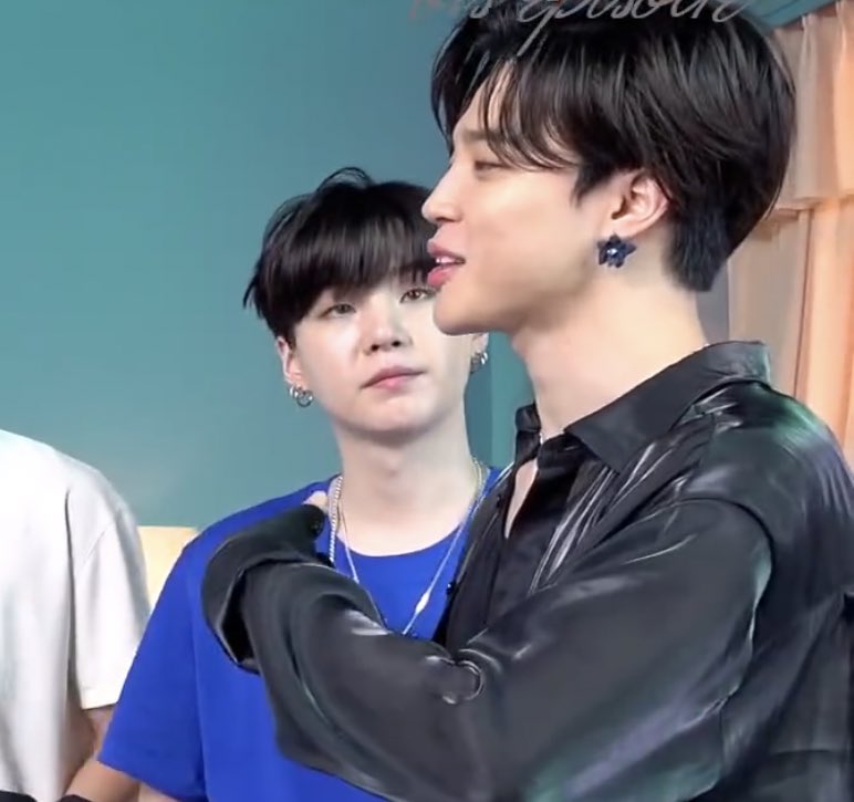 yoonmin tweet media