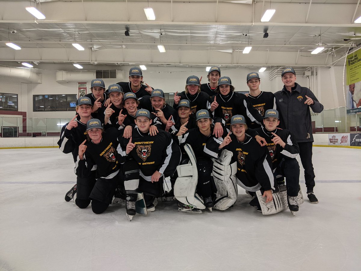 Congratulations to the 16U NAPHL FALL Champions, <a href="/SouthernMNBears/">Southern MN Bears</a>!