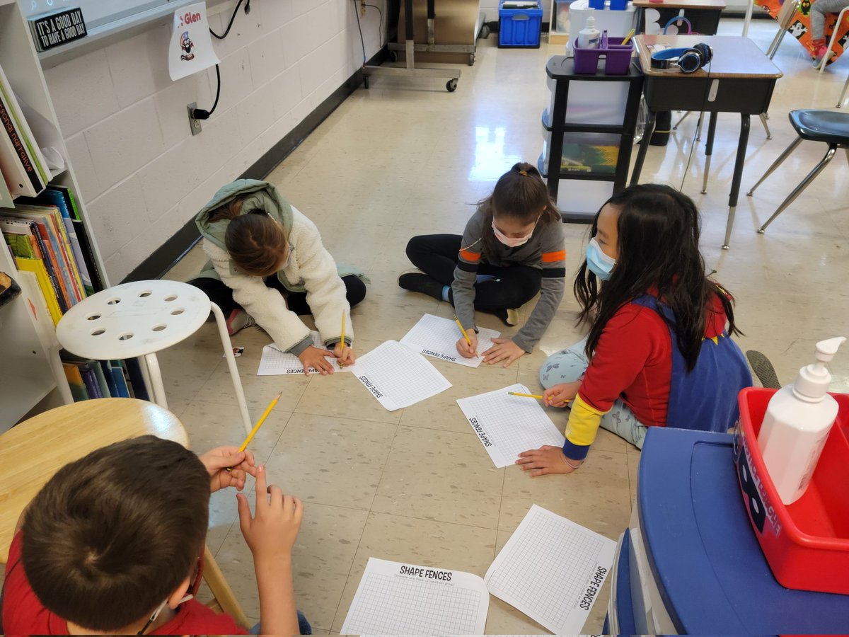 The_S_Class's tweet photo. Who doesn't like learning 4th grade math in 3rd grade? Learning about area/perimeter/materials cost/return policies/overflow costs/waste. @UpperDubSuper @DavidOHoffman @Mpenner629 Thanks @itspeterbrown and @brookebrownTOTB #yourbrainislikeamuscle #storybookstem #creepycarrots https://t.co/bH85arNfyn