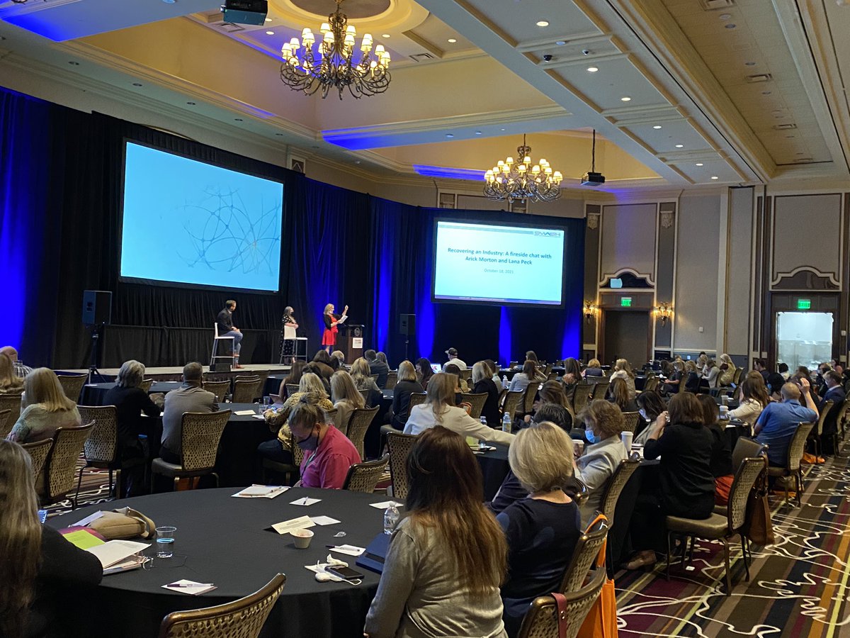 SrCareSummits's tweet photo. It’s a good day in #vegas at #SMASH2021. The keynote general session is a fireside chat with @Natl_Inv_Ctr. They are sharing the state of the industry and talking about occupational recovery. #seniorshousing #seniorliving https://t.co/IxdH93nxhg