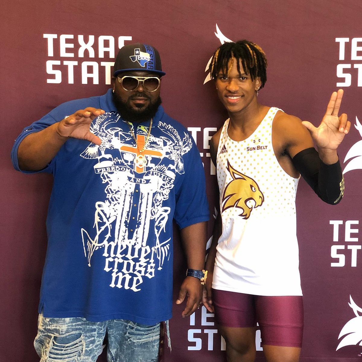 Had a great visit this weekend at Texas state with  <a href="/coachktxst/">Kendall G Filip</a> #eatemupcats 🐾