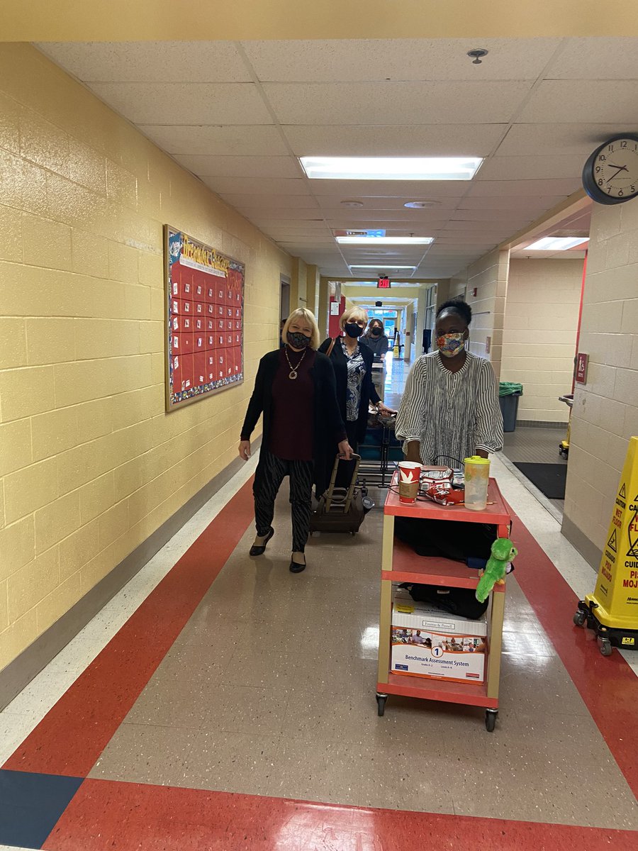 JPRyonES's tweet photo. The Kathy B. Literacy Train is rolling through @JPRyonES  this week. Our new teachers are fortunate to have her modeling for them. https://t.co/tjMRN1gEeg
