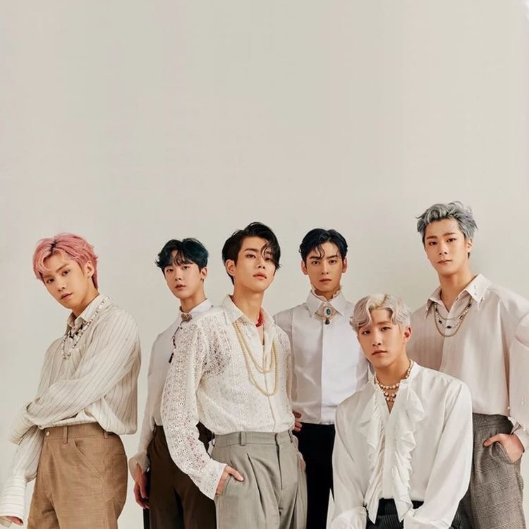 астро группа корейская 2020. астро плакаты. астро группа корейская лидер. Inx группа корейская. группа астро корея.