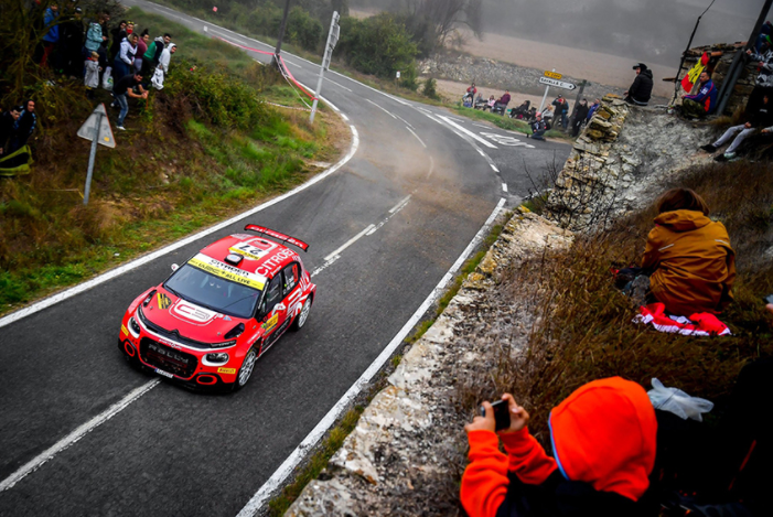 RevistaScratch's tweet photo. #EricCamilli se impone en el #WRC2 del #RallyRACC
El francés no falla y se lleva la victoria en Salou de la segunda categoría del Mundial: https://t.co/LscWT4rhEw
#Rally #WRC #Rallye #Racing https://t.co/3g5XdMOYAw